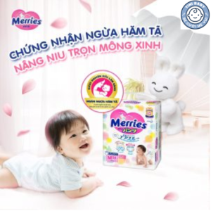 tã bỉm Merries cho bé 6 tháng tuổi